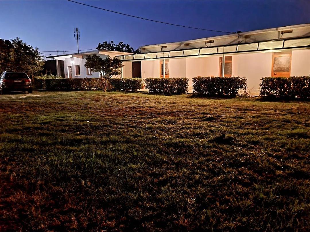 Holiday Home Plazhi San Pietro Экстерьер фото